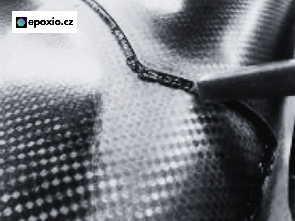 lepení karbonového kompozitu pomocí Veropalu 14